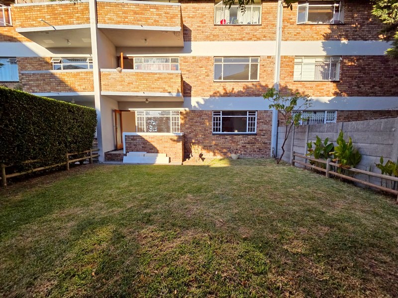 To Let 2 Bedroom Property for Rent in Wynberg Western Cape